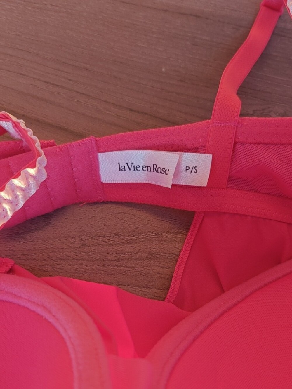 La Vie En Rose Hot Pink Satin Chemise with Cream Lace - Picture 3 of 8